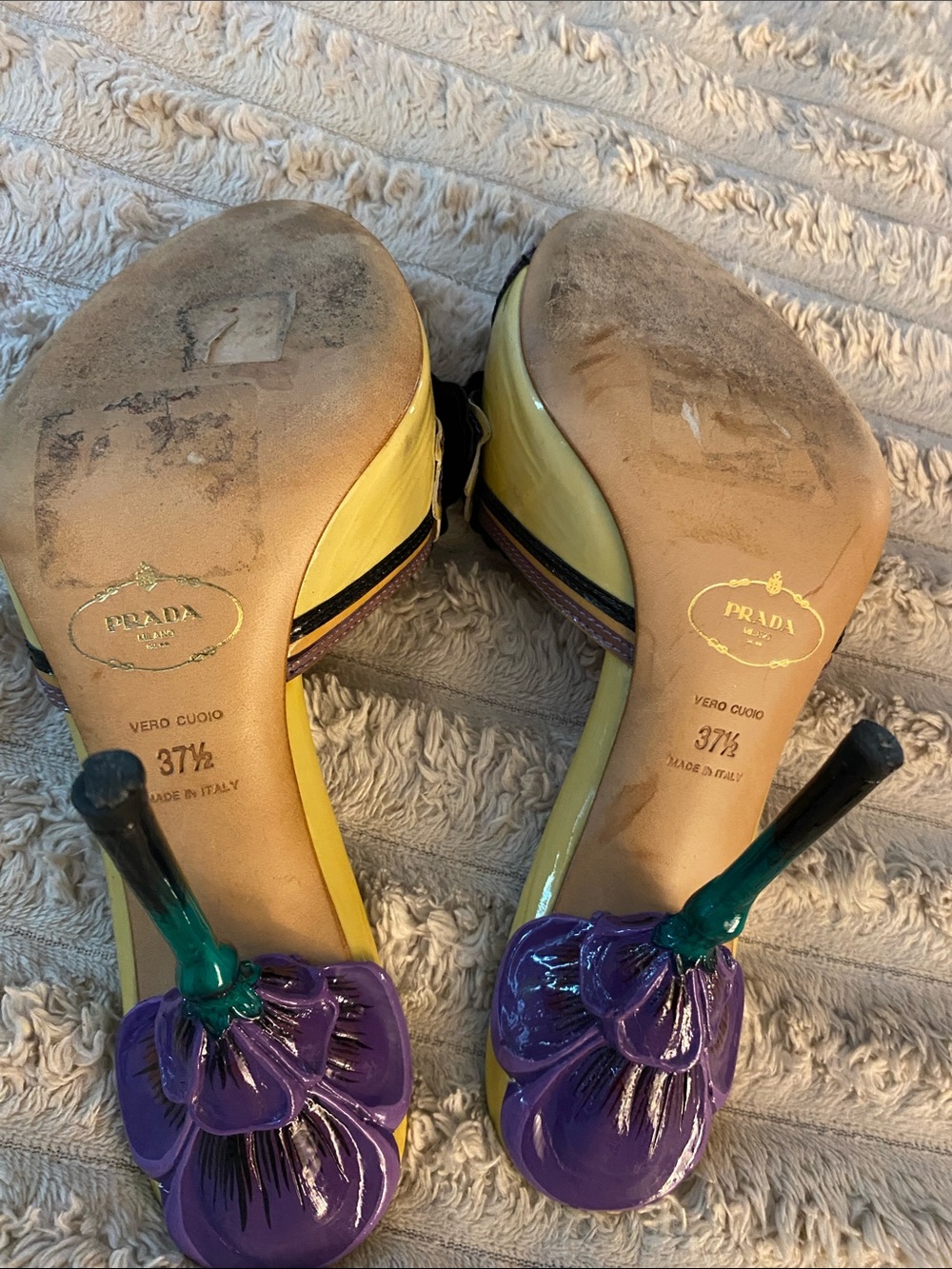 Pre-Loved Exquisite Prada Purple and Green Flower Heels - Make An Best Offer - Picture 4 of 6